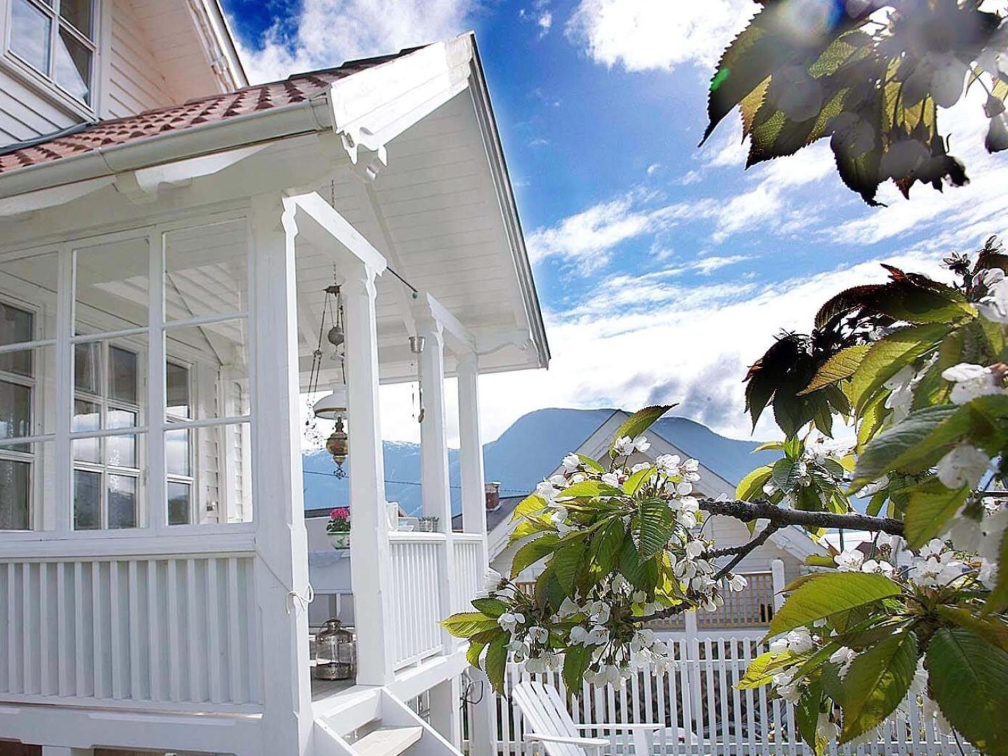 Villa Solvorn Exterior photo